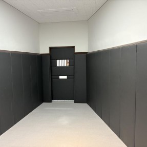 영덕경찰서 구치소 벽쿠션